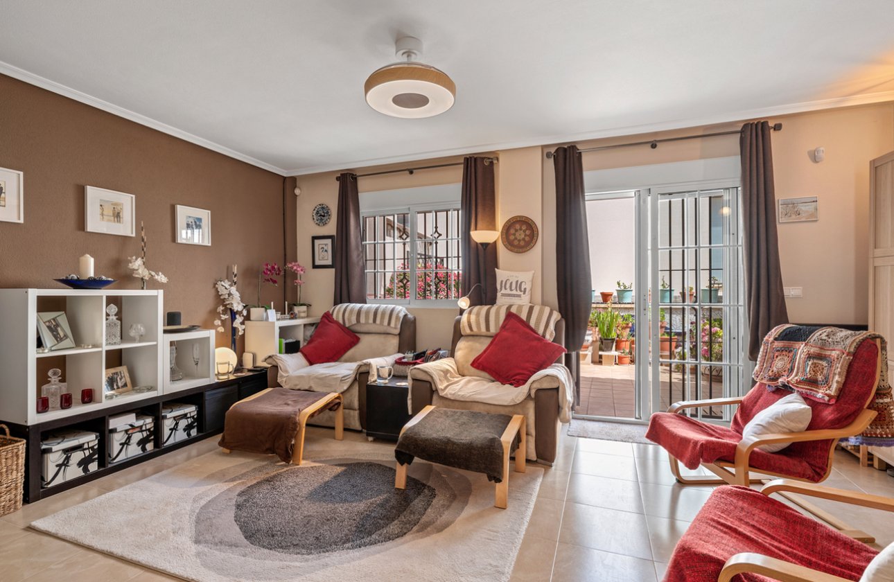 Herverkoop - Town House -
San Miguel de Salinas - Inland