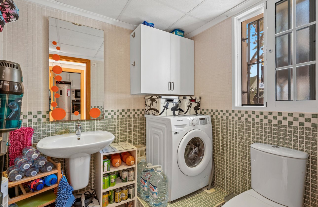 Herverkoop - Town House -
San Miguel de Salinas - Inland