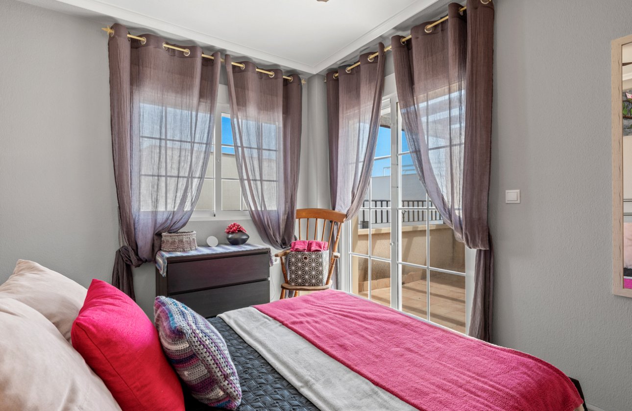 Herverkoop - Town House -
San Miguel de Salinas - Inland