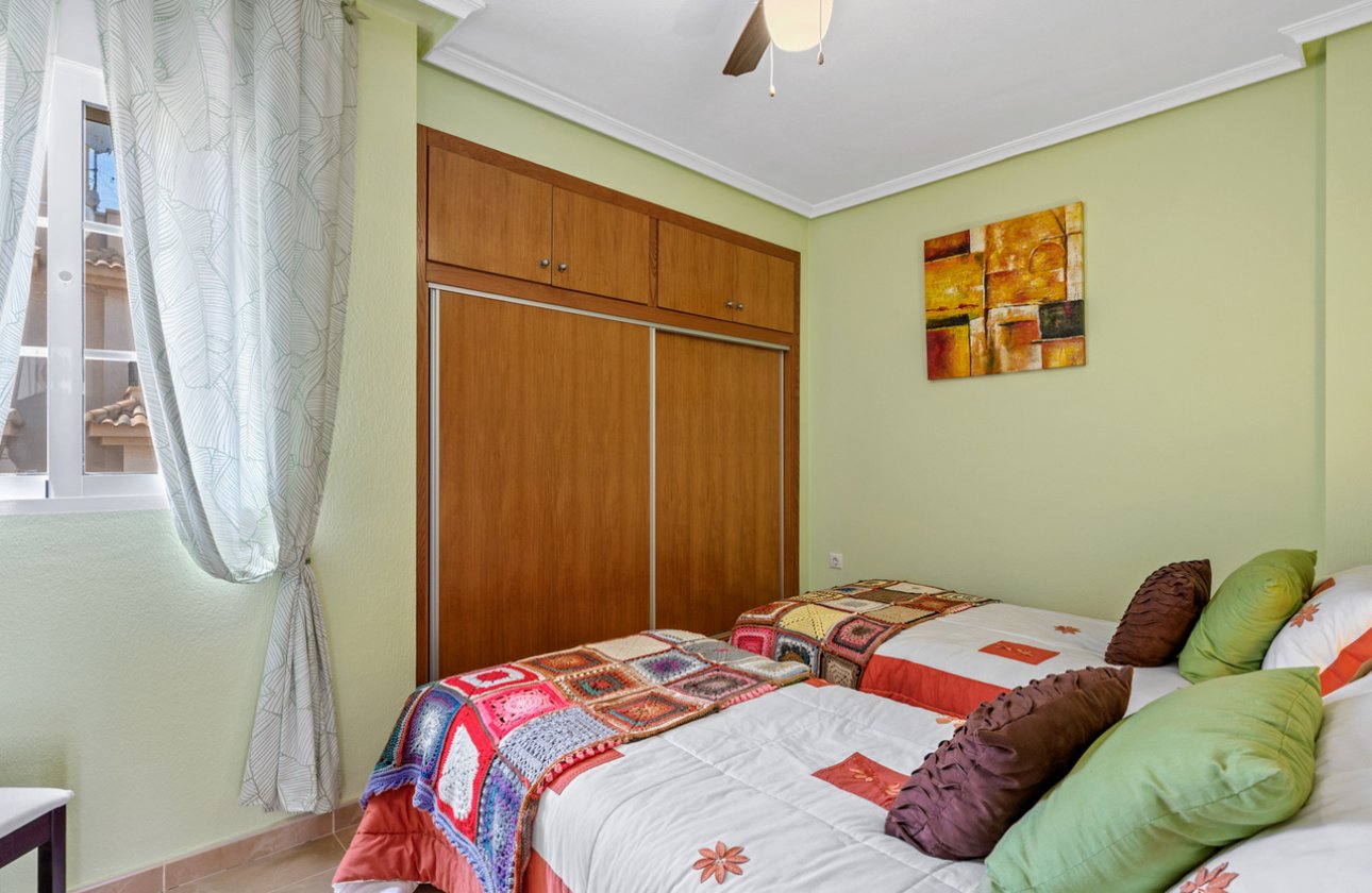 Herverkoop - Town House -
San Miguel de Salinas - Inland