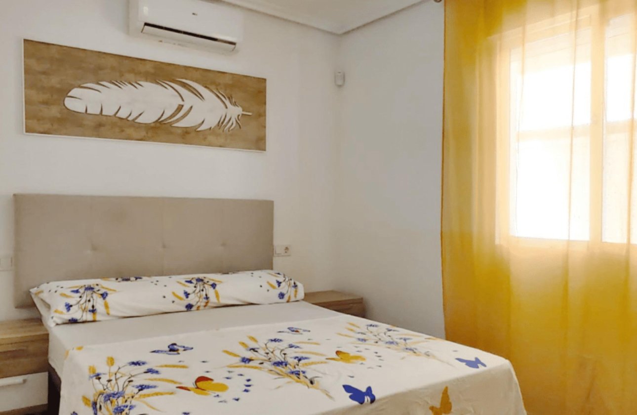 Herverkoop - Town House -
San Miguel de Salinas - Mirador De San Miguel