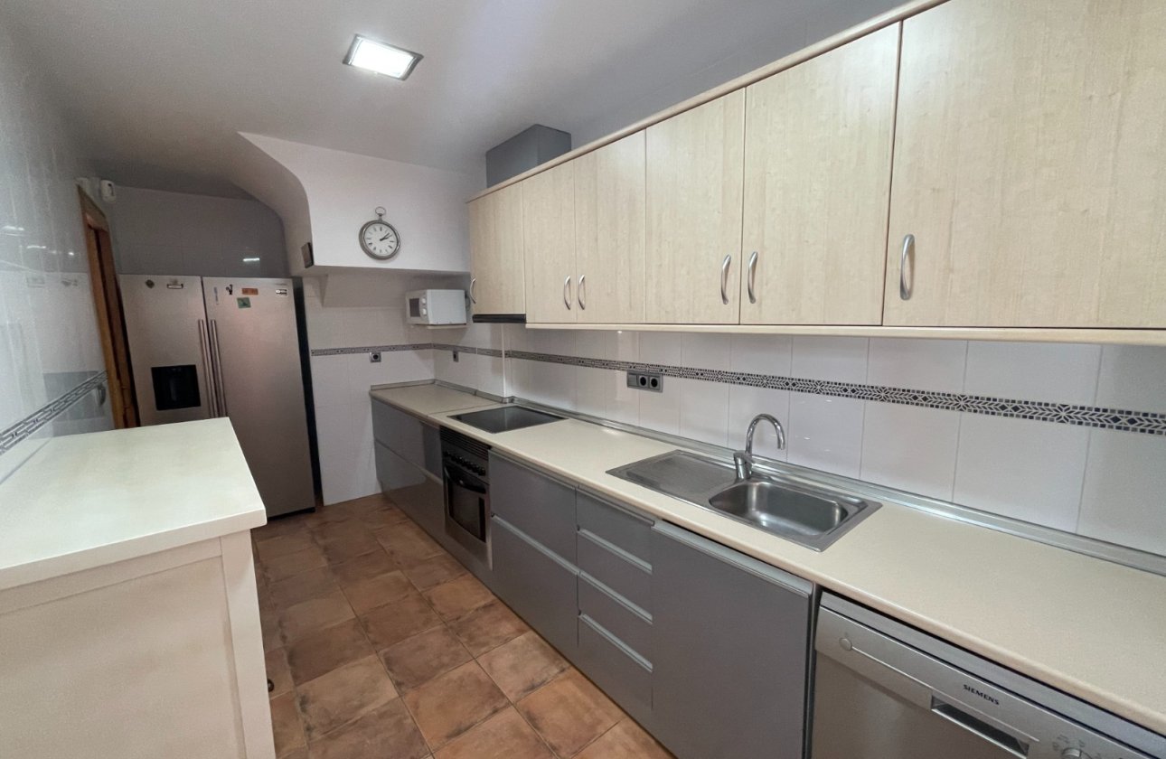 Herverkoop - Town House -
Torre de la Horadada - Costa Blanca