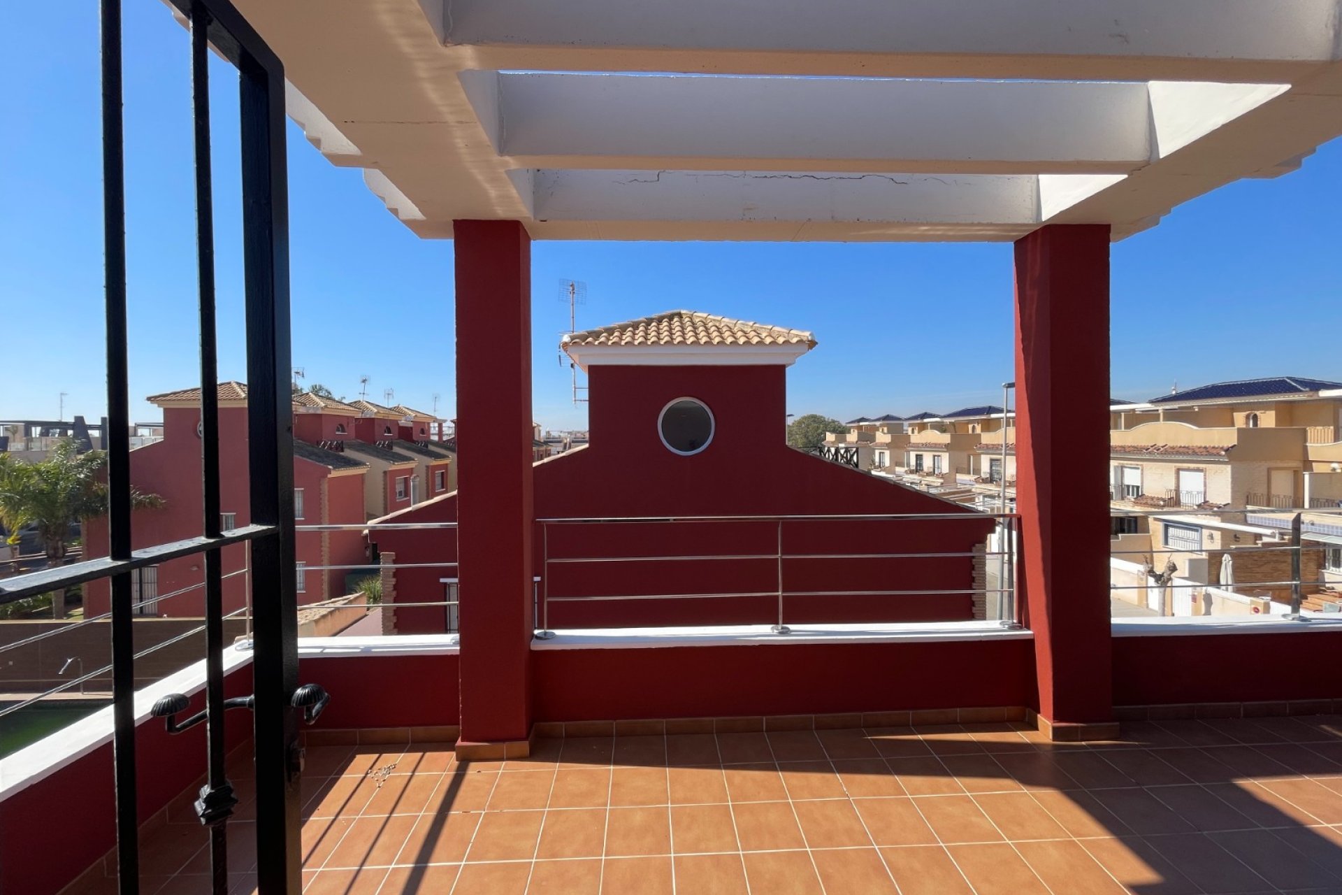 Herverkoop - Town House -
Torre de la Horadada - Costa Blanca