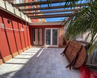 Herverkoop - Town House -
Torre de la Horadada - Costa Blanca
