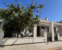 Herverkoop - Town House -
Torre de la Horadada - Costa Blanca