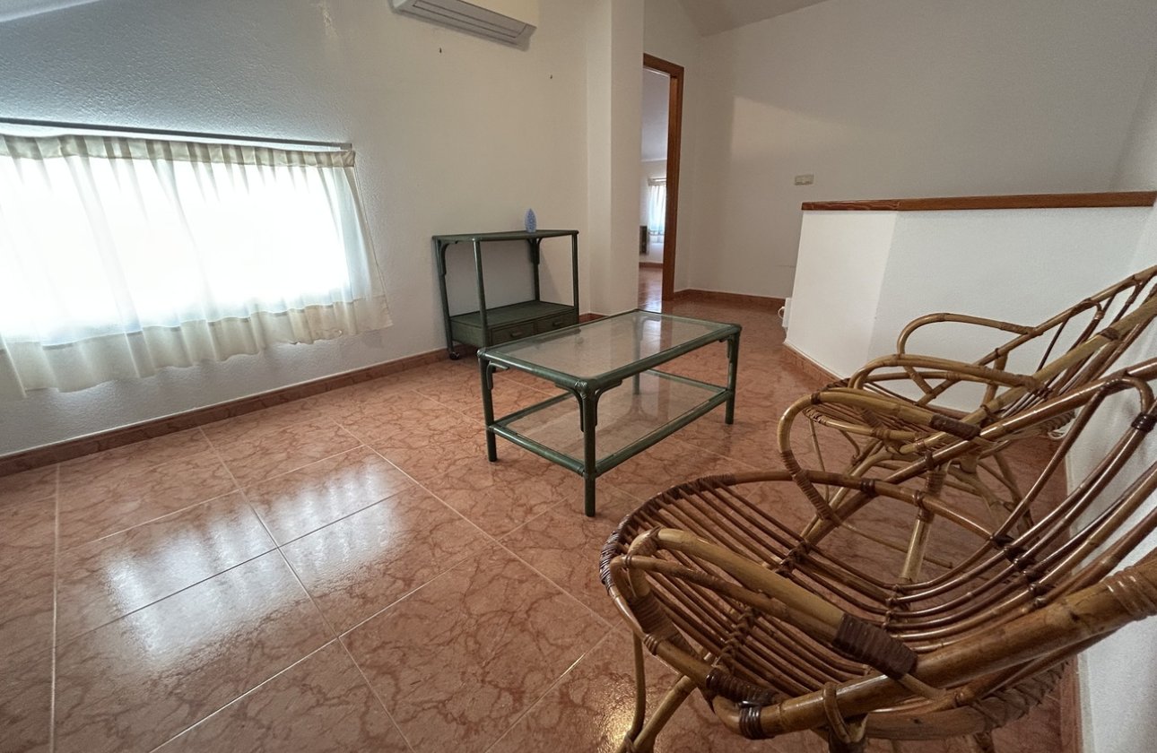 Herverkoop - Town House -
Torre de la Horadada - Costa Blanca