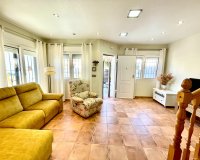 Herverkoop - Town House -
Torre de la Horadada - Costa Blanca