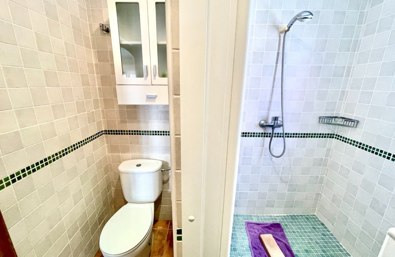 Herverkoop - Town House -
Torre de la Horadada - Costa Blanca