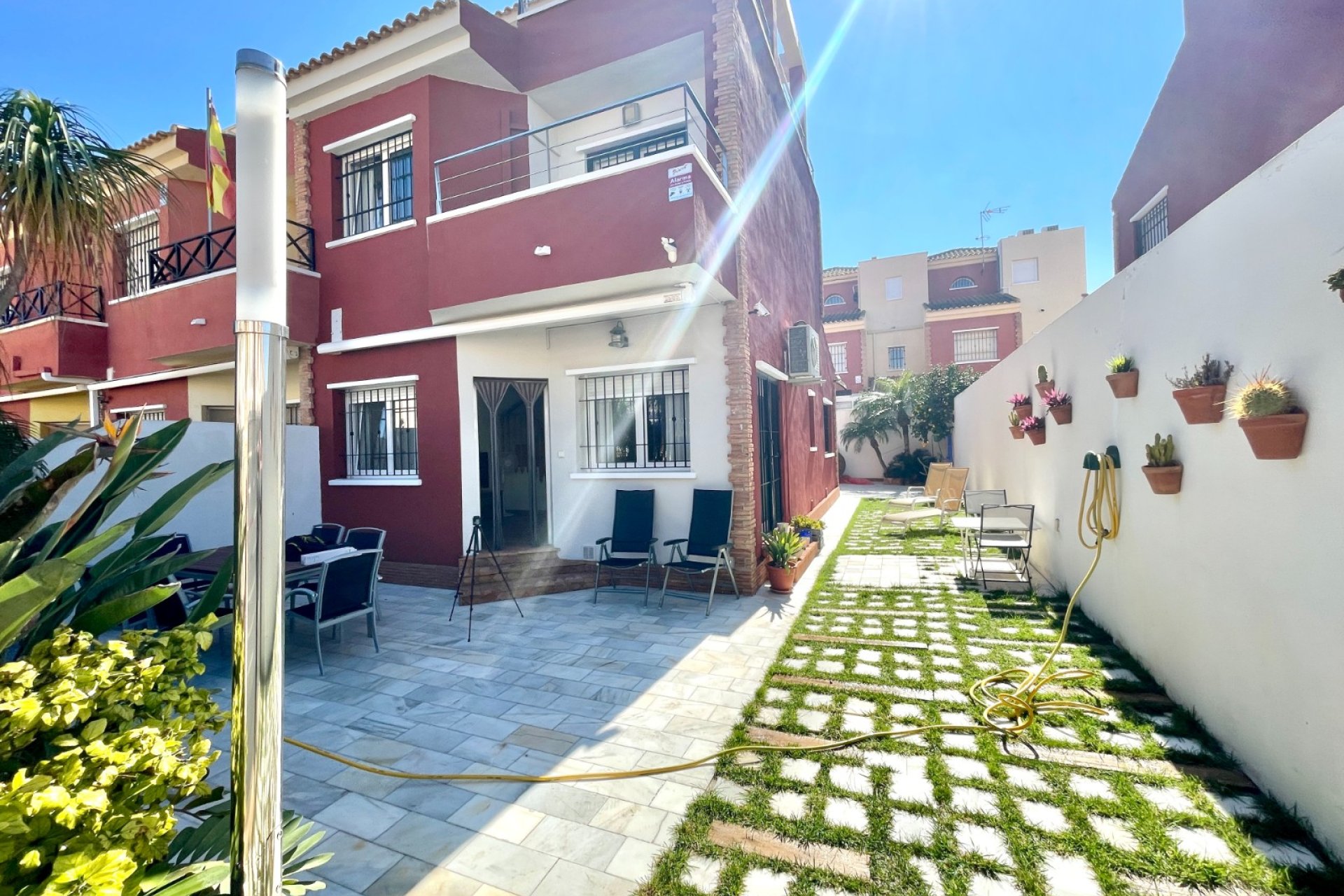 Herverkoop - Town House -
Torre de la Horadada - Costa Blanca