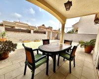 Herverkoop - Town House -
Torre de la Horadada - Costa Blanca