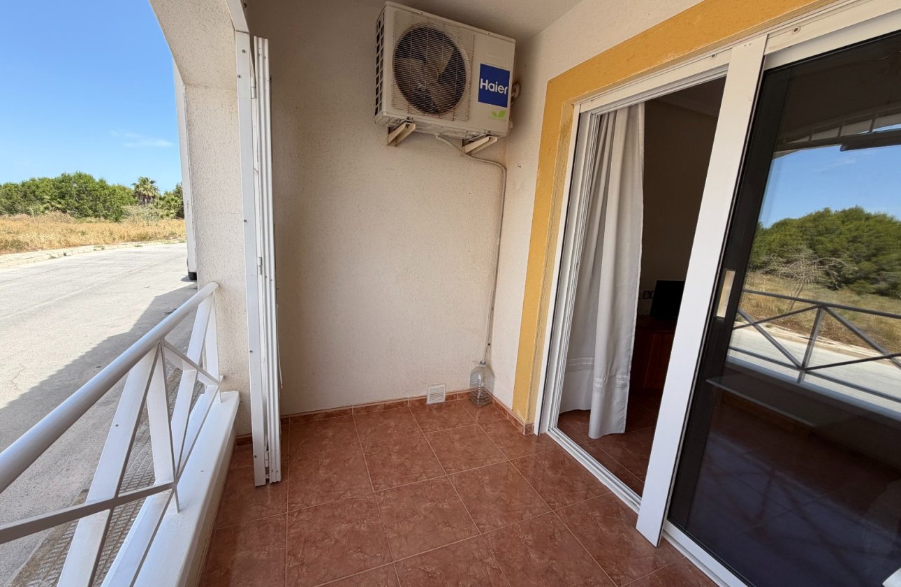 Herverkoop - Town House -
Torremendo - Costa Blanca