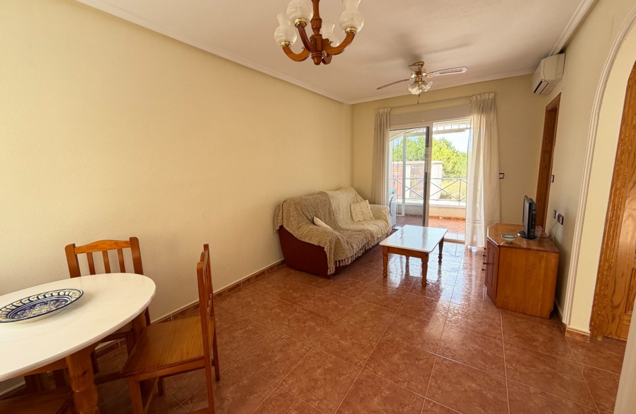 Herverkoop - Town House -
Torremendo - Costa Blanca