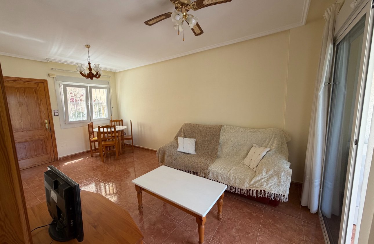 Herverkoop - Town House -
Torremendo - Costa Blanca