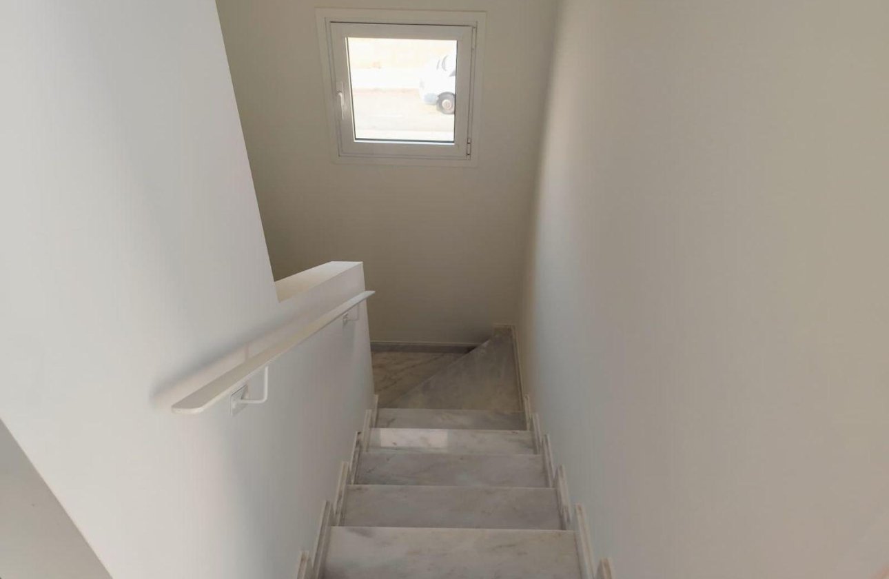 Herverkoop - Town House -
Torrevieja - Aguas Nuevas