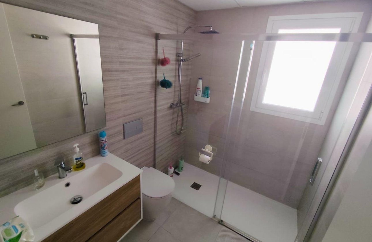 Herverkoop - Town House -
Torrevieja - Aguas Nuevas