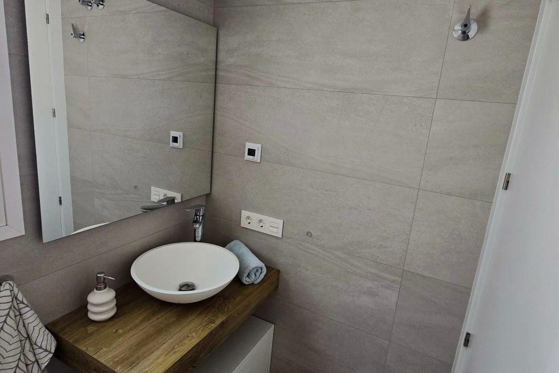 Herverkoop - Town House -
Torrevieja - Aguas Nuevas