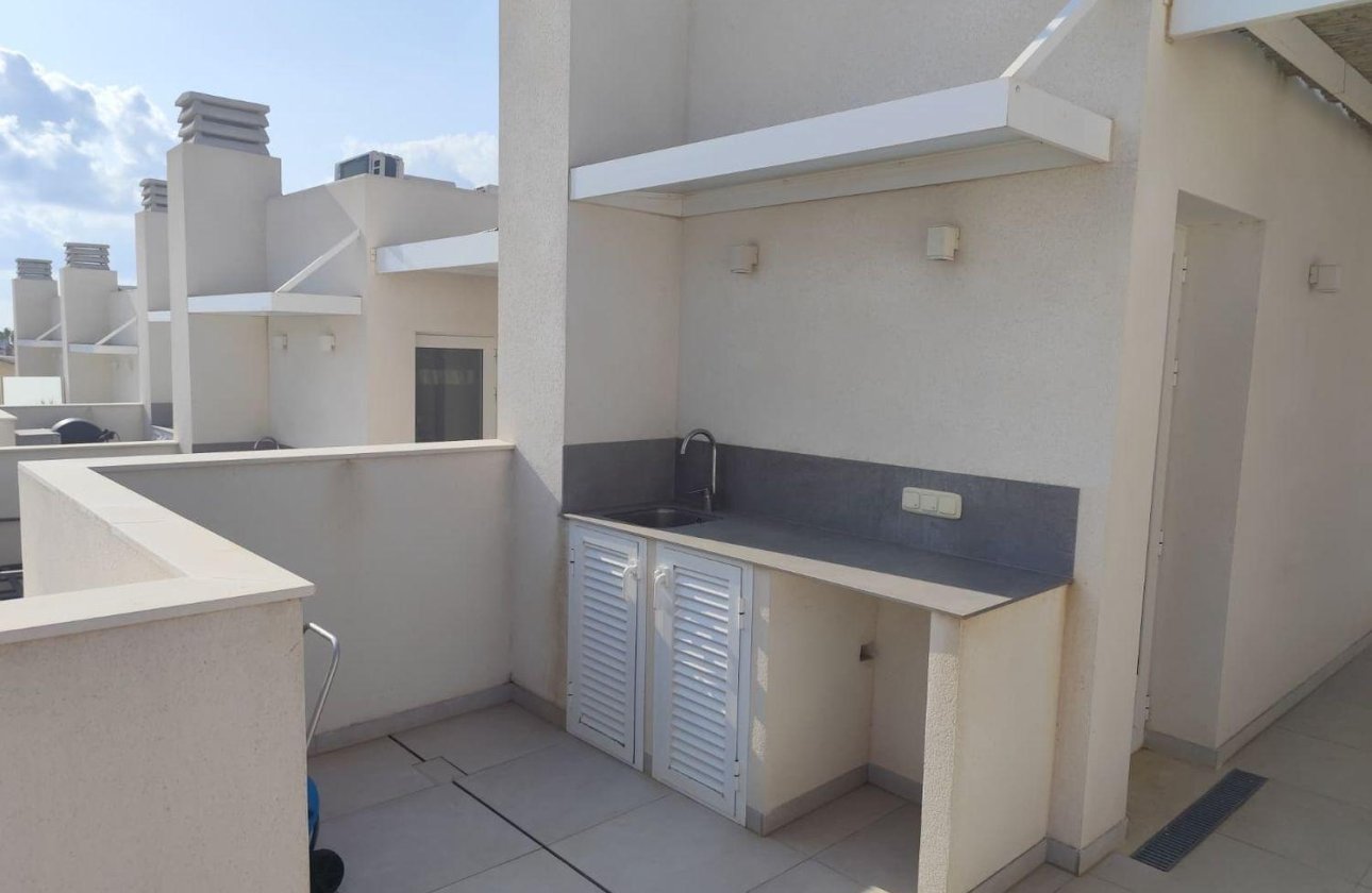 Herverkoop - Town House -
Torrevieja - Aguas Nuevas