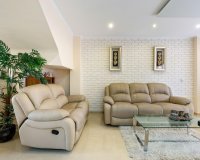 Herverkoop - Town House -
Torrevieja - Aguas Nuevas