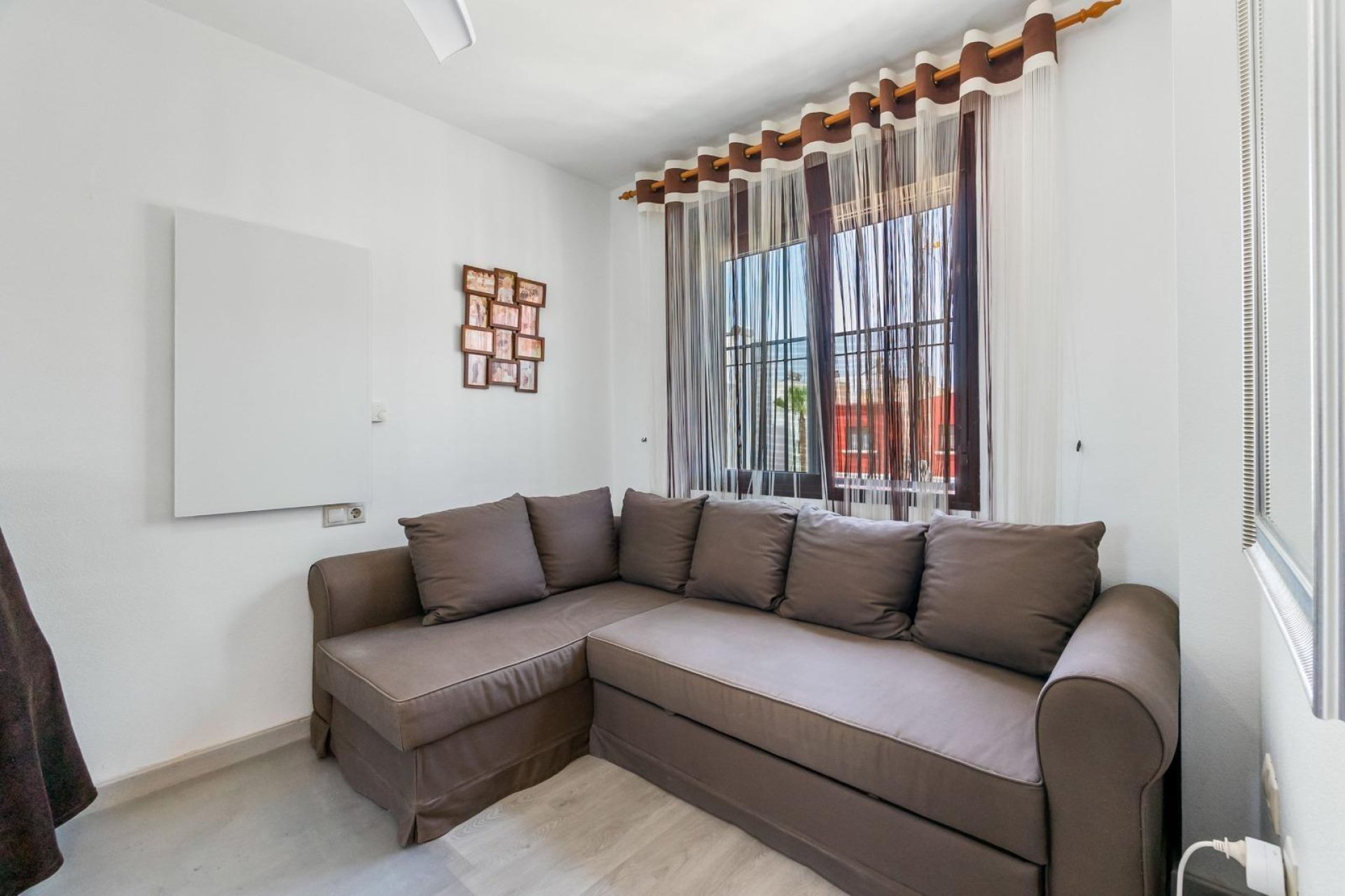Herverkoop - Town House -
Torrevieja - Aguas Nuevas