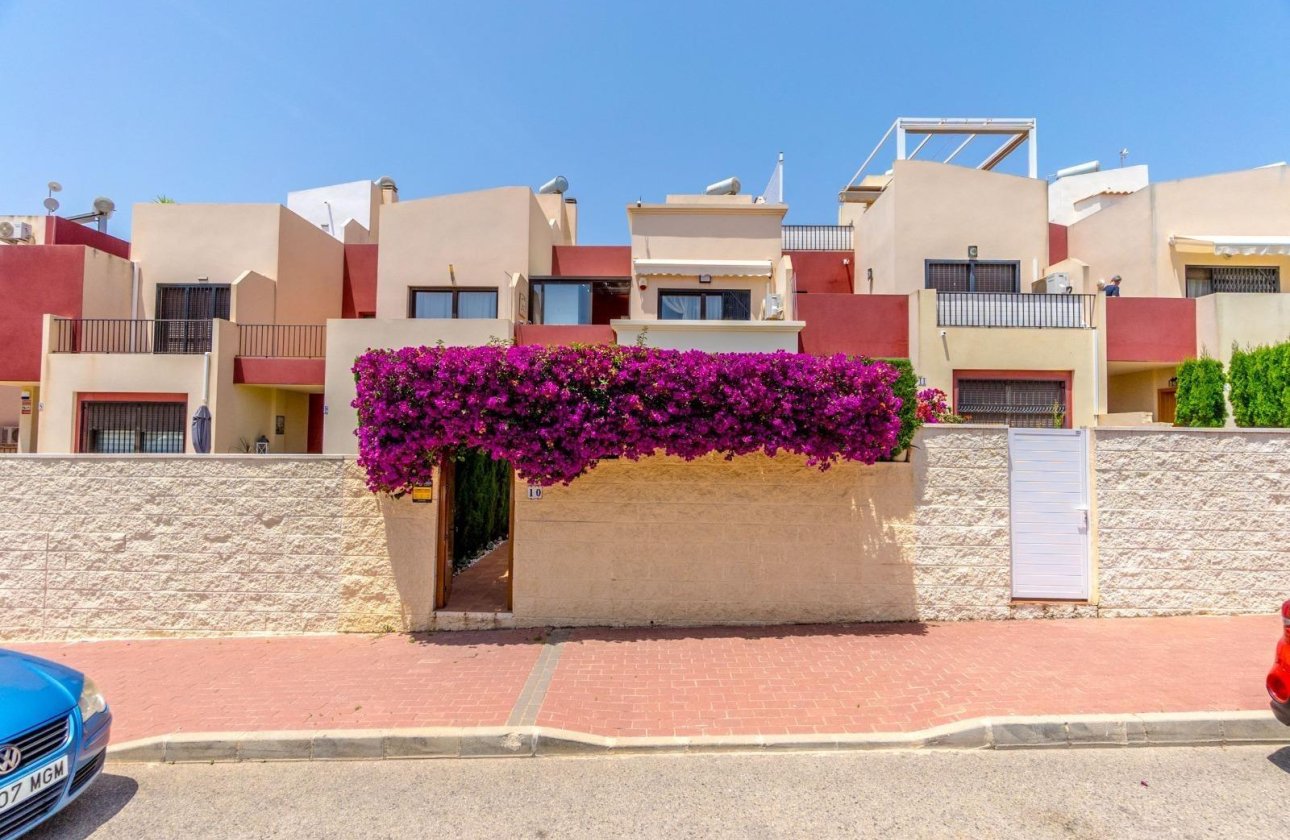 Herverkoop - Town House -
Torrevieja - Aguas Nuevas