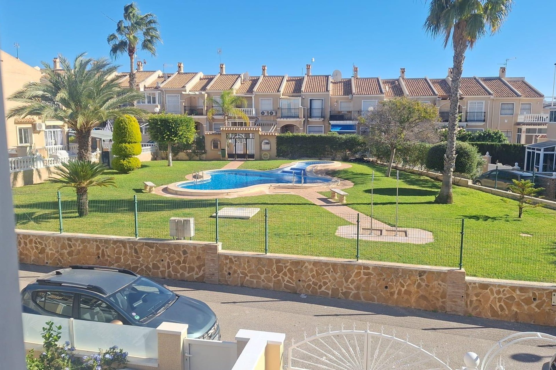 Herverkoop - Town House -
Torrevieja - Aguas Nuevas