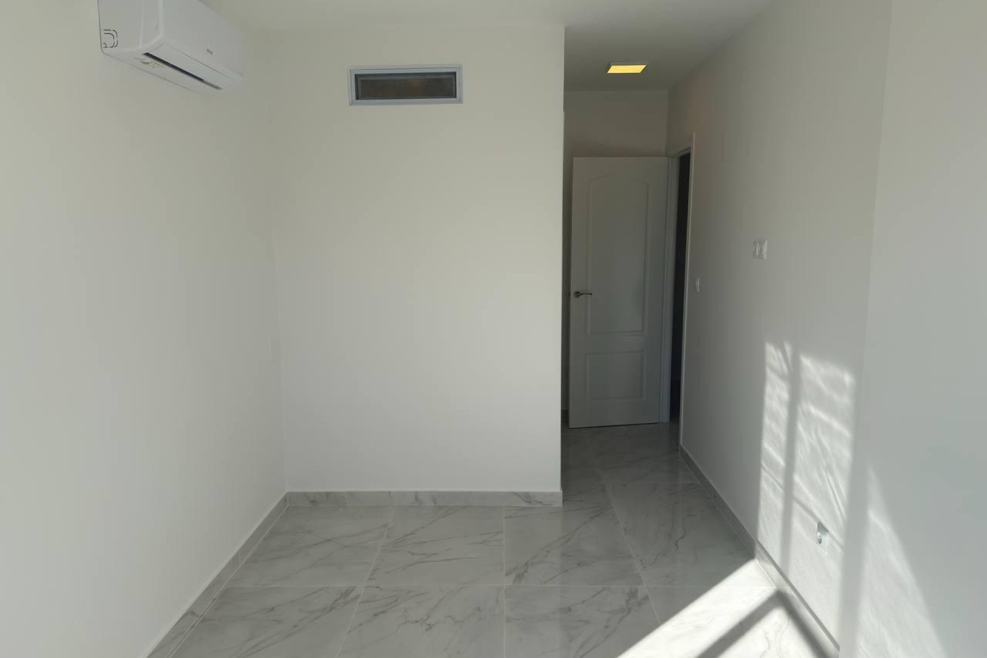 Herverkoop - Town House -
Torrevieja - Aguas Nuevas