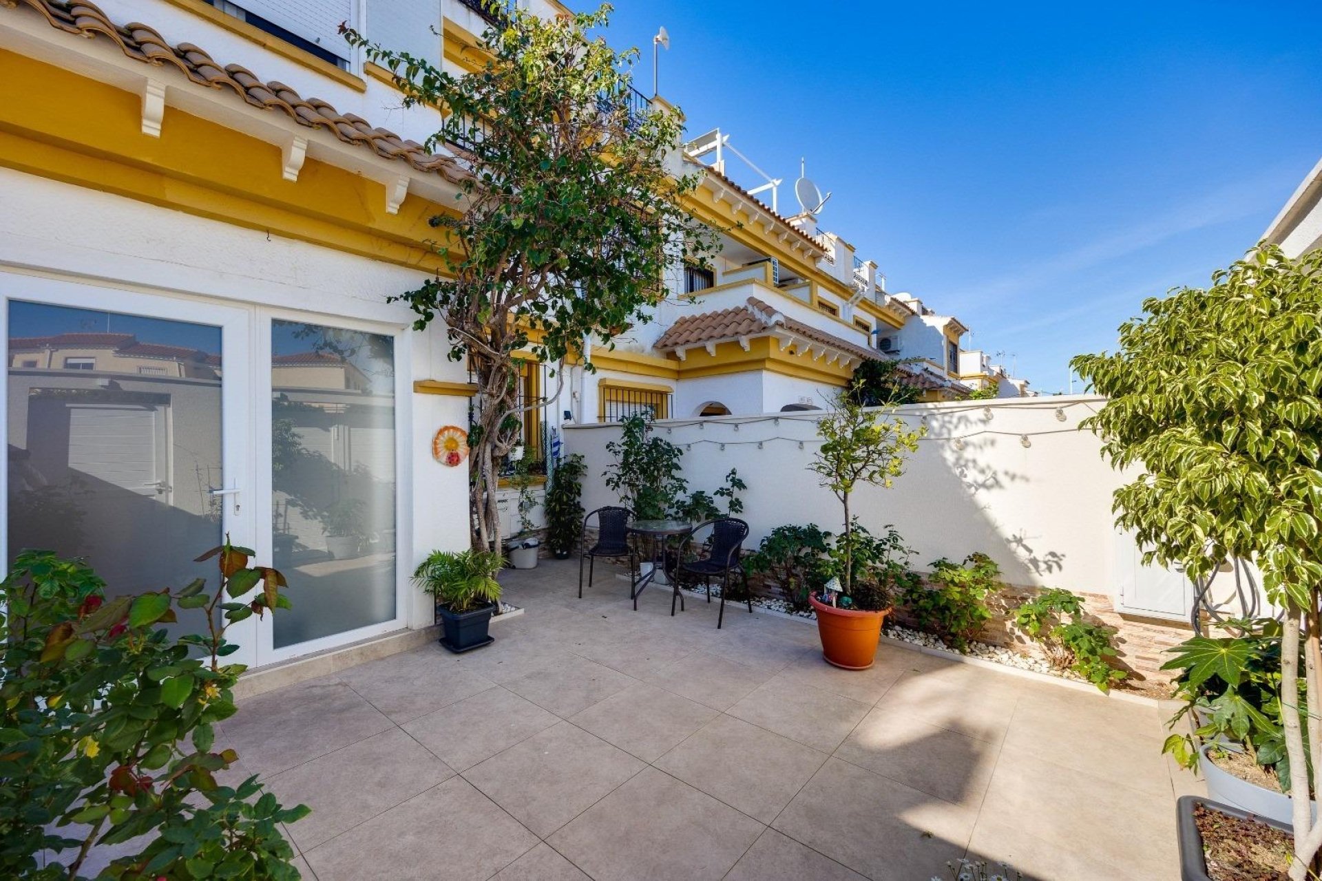 Herverkoop - Town House -
Torrevieja - Aguas Nuevas