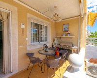 Herverkoop - Town House -
Torrevieja - Aguas Nuevas