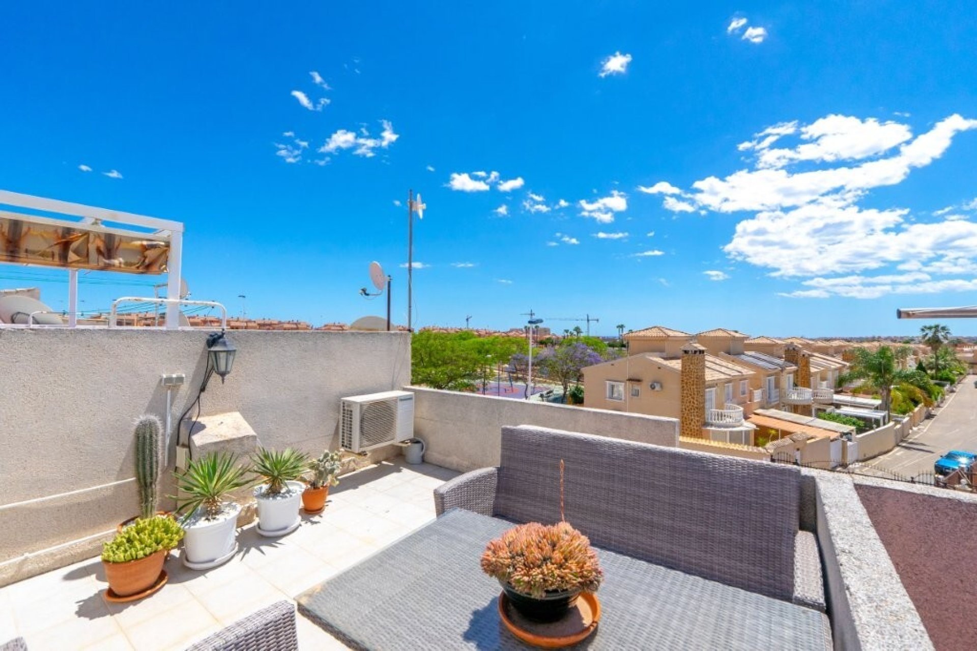 Herverkoop - Town House -
Torrevieja - Aguas Nuevas