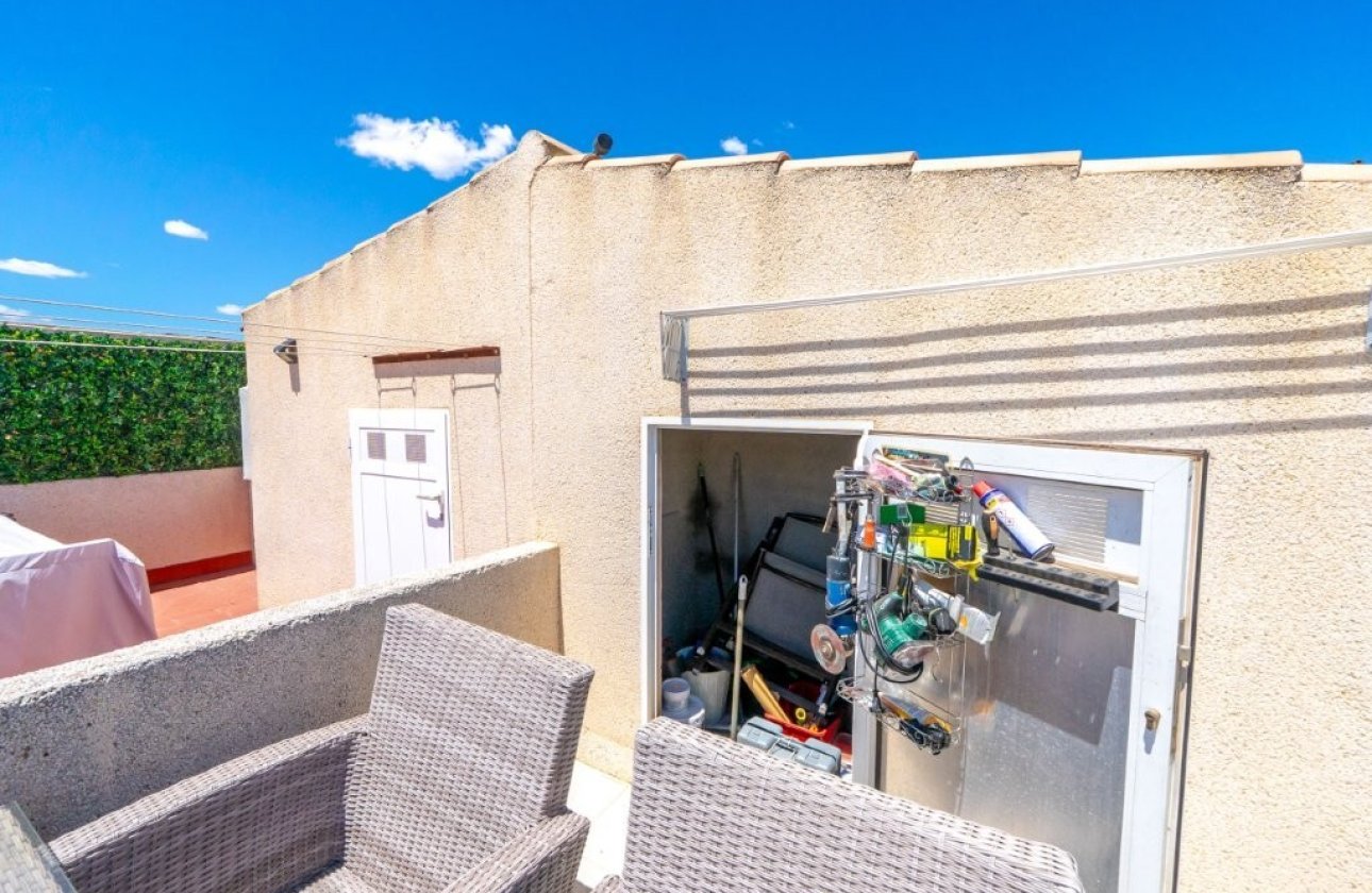 Herverkoop - Town House -
Torrevieja - Aguas Nuevas