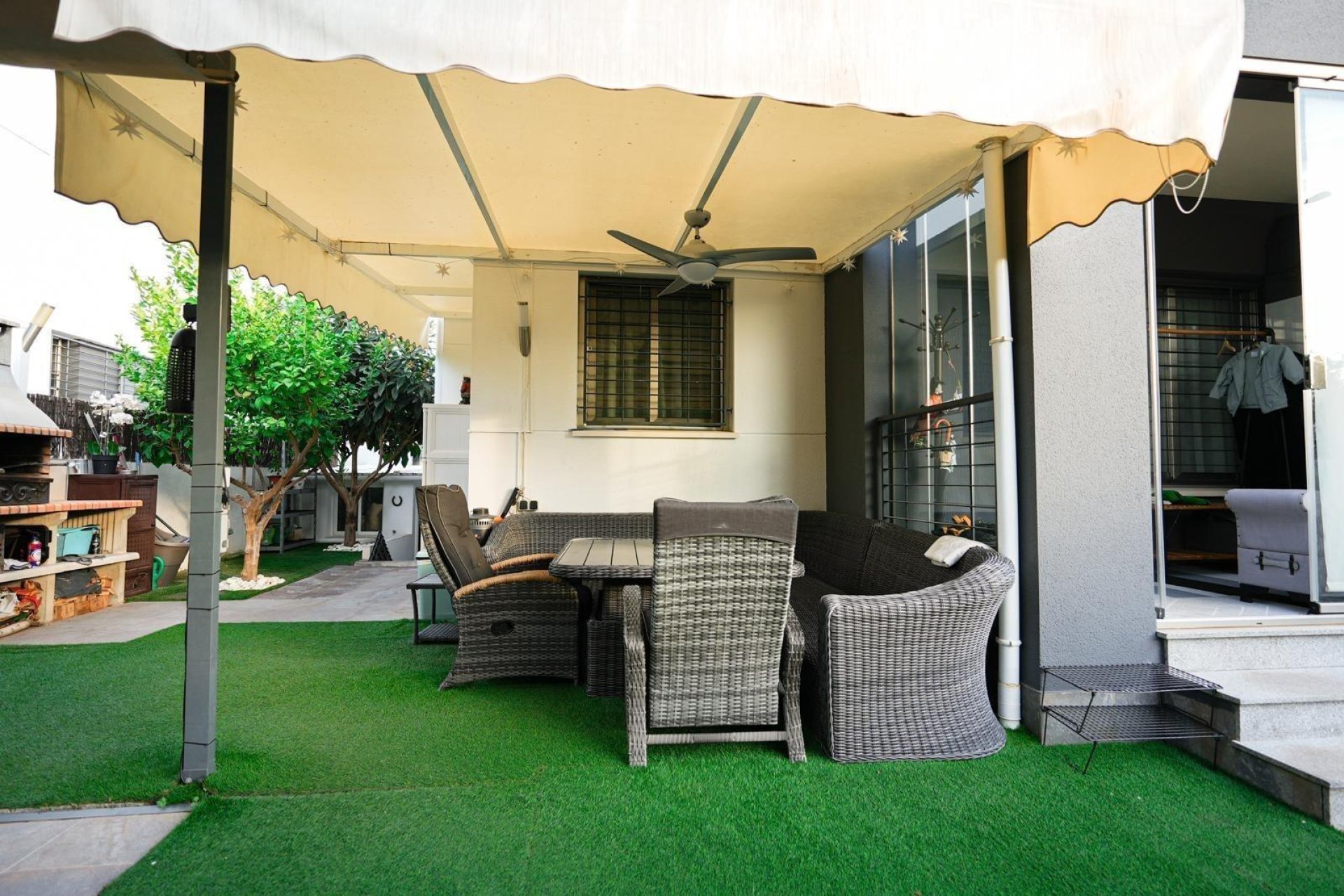 Herverkoop - Town House -
Torrevieja - Aguas Nuevas