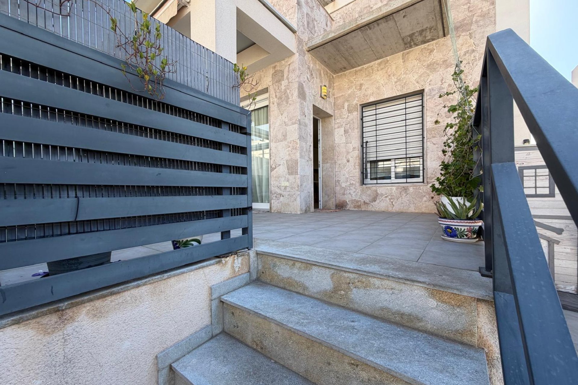 Herverkoop - Town House -
Torrevieja - Aguas Nuevas