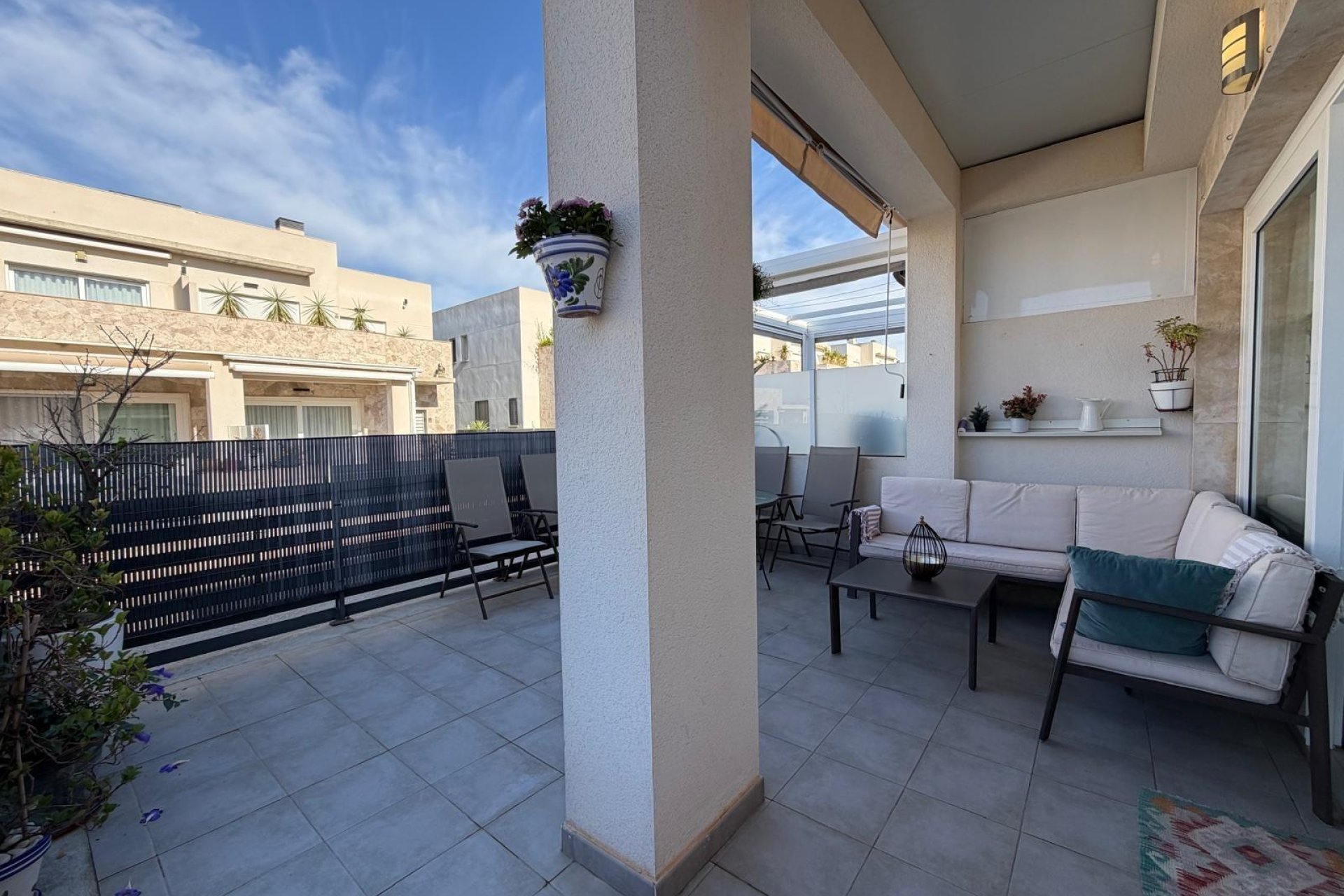 Herverkoop - Town House -
Torrevieja - Aguas Nuevas