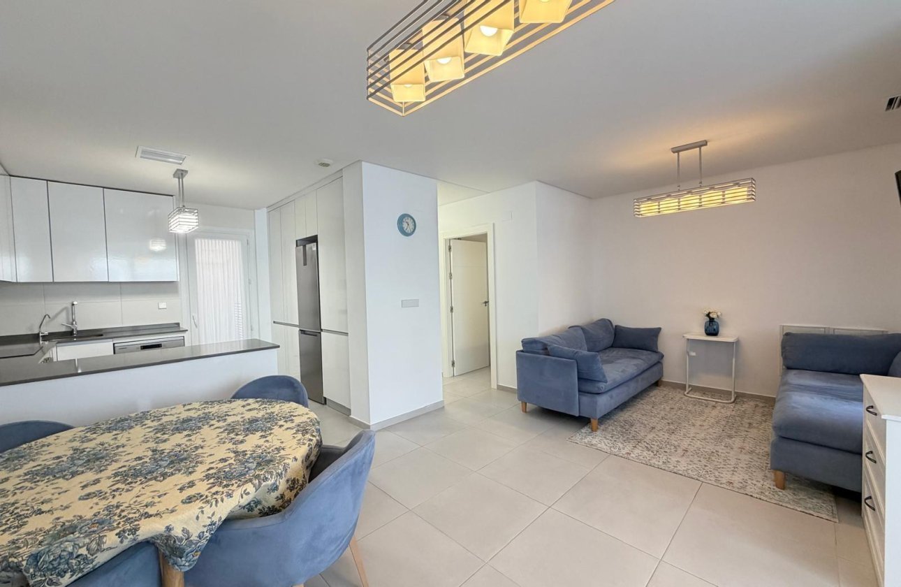 Herverkoop - Town House -
Torrevieja - Aguas Nuevas