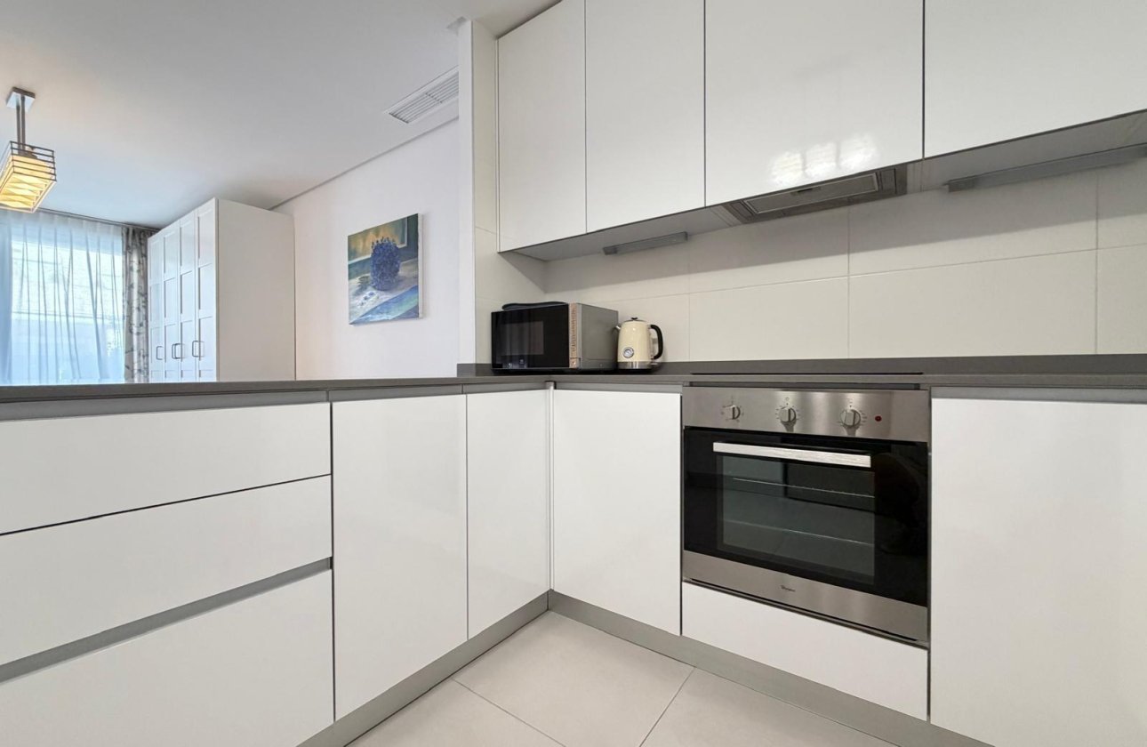 Herverkoop - Town House -
Torrevieja - Aguas Nuevas