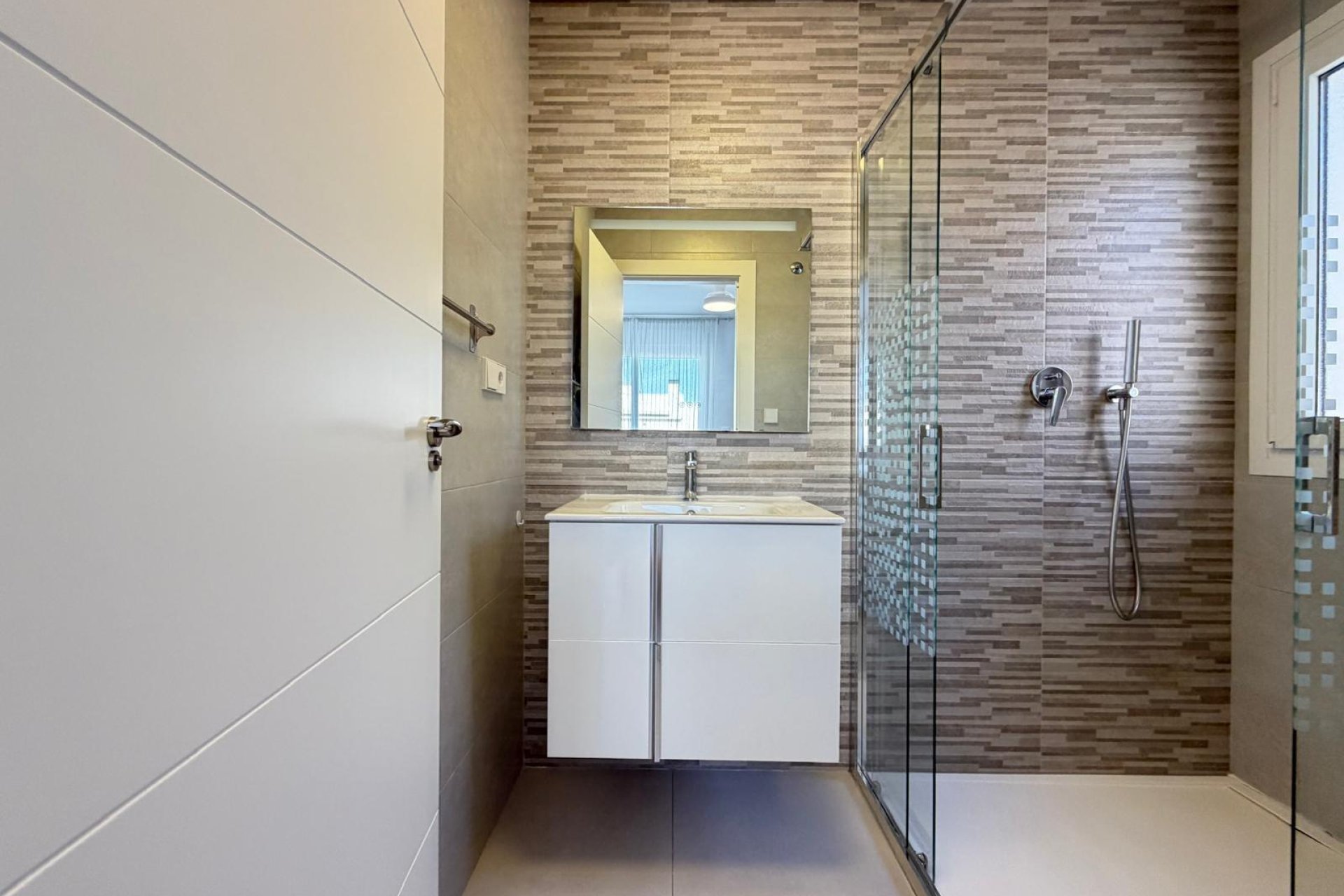 Herverkoop - Town House -
Torrevieja - Aguas Nuevas