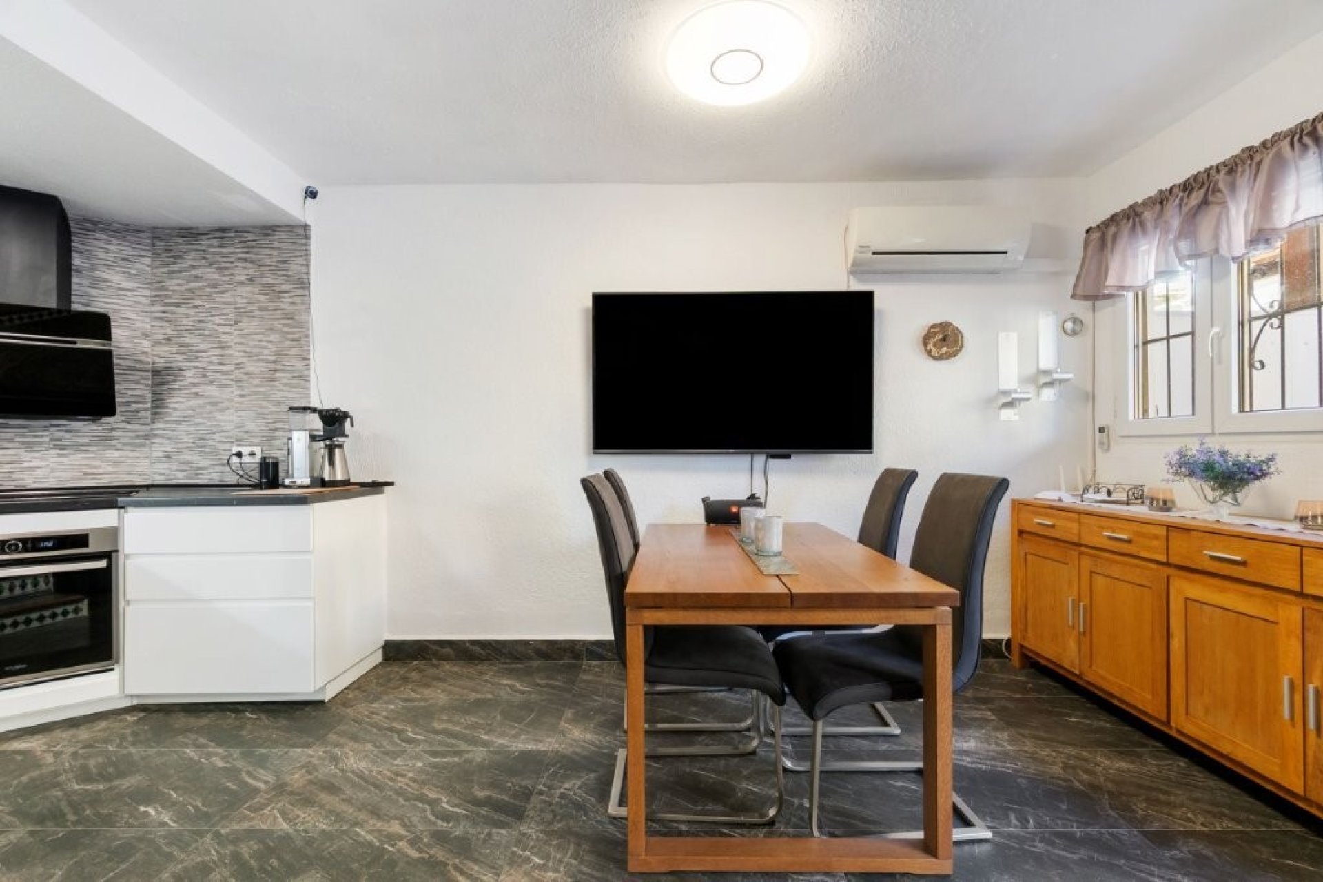 Herverkoop - Town House -
Torrevieja - Cabo Cervera