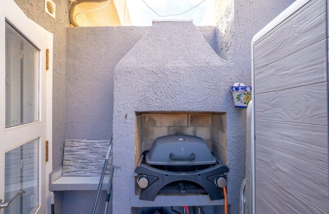 Herverkoop - Town House -
Torrevieja - Cabo Cervera