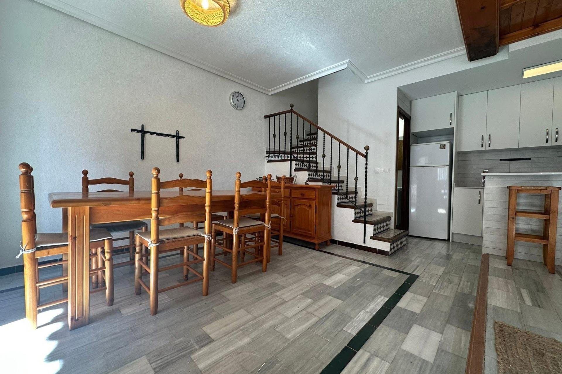 Herverkoop - Town House -
Torrevieja - Cabo Cervera