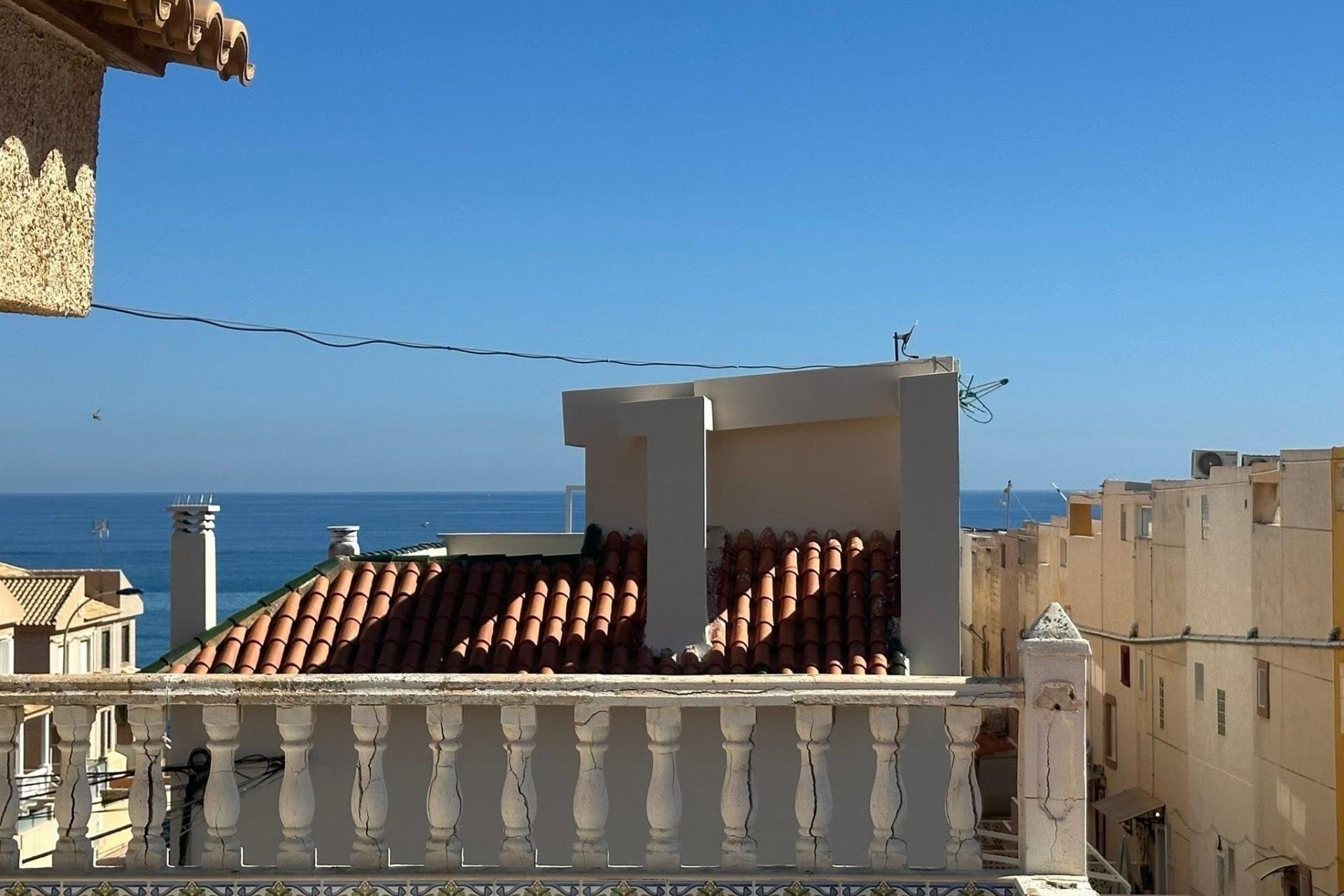 Herverkoop - Town House -
Torrevieja - Cabo Cervera