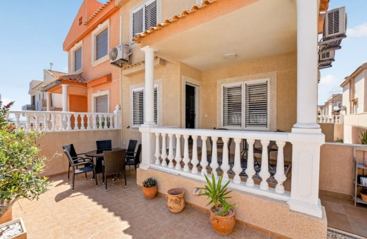 Herverkoop - Town House -
Torrevieja - Cabo Cervera