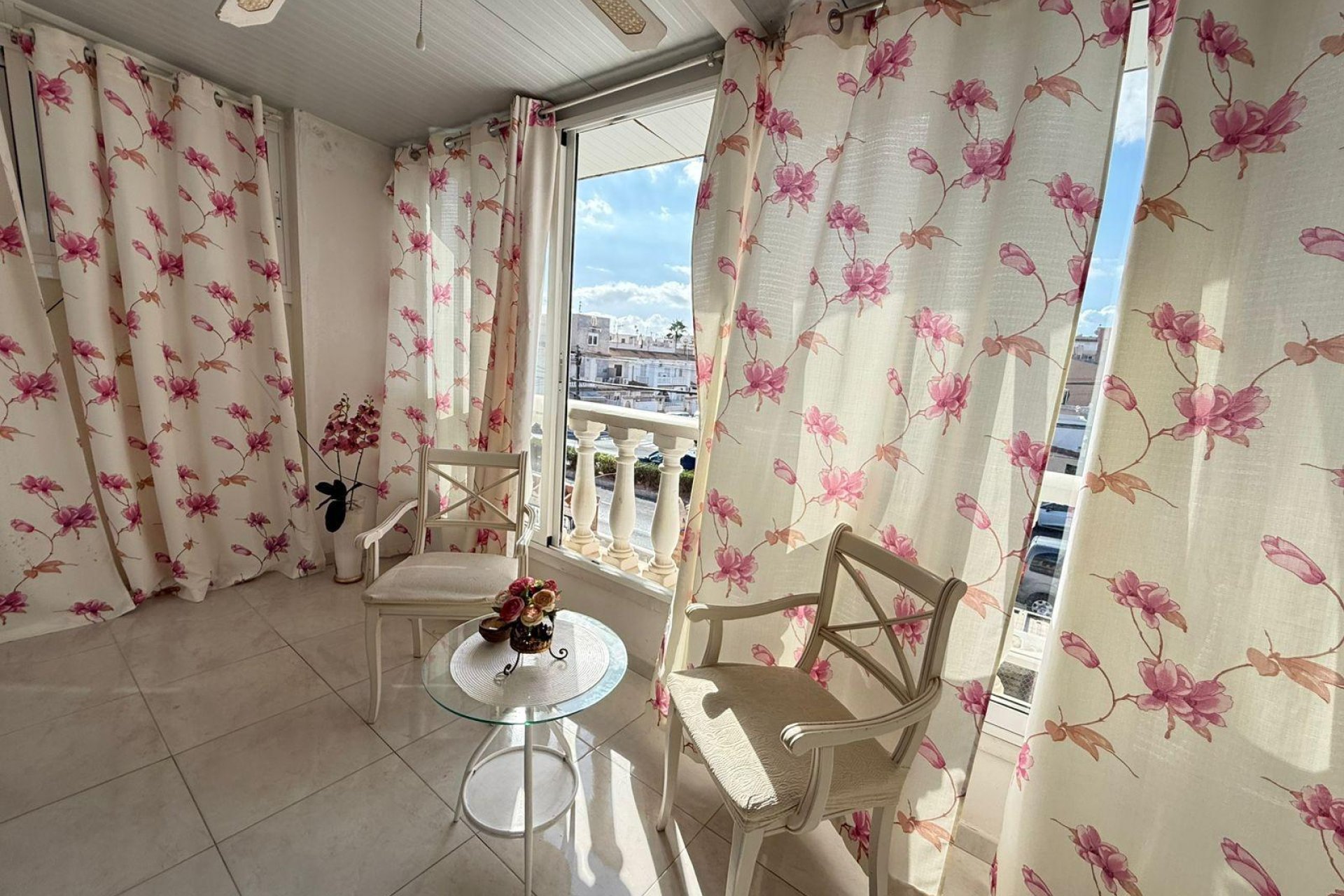 Herverkoop - Town House -
Torrevieja - Calas Blanca