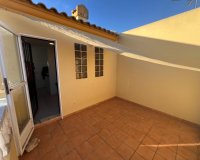 Herverkoop - Town House -
Torrevieja - Calas Blanca