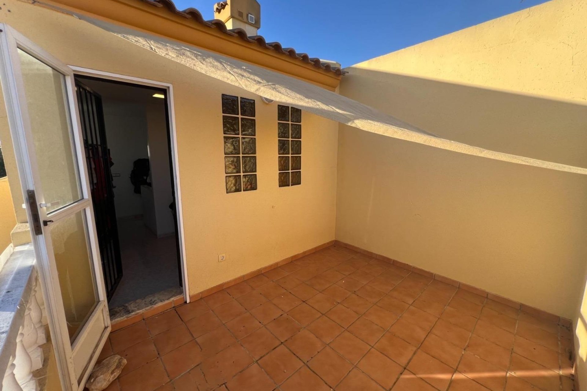 Herverkoop - Town House -
Torrevieja - Calas Blanca