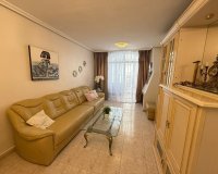 Herverkoop - Town House -
Torrevieja - Calas Blanca