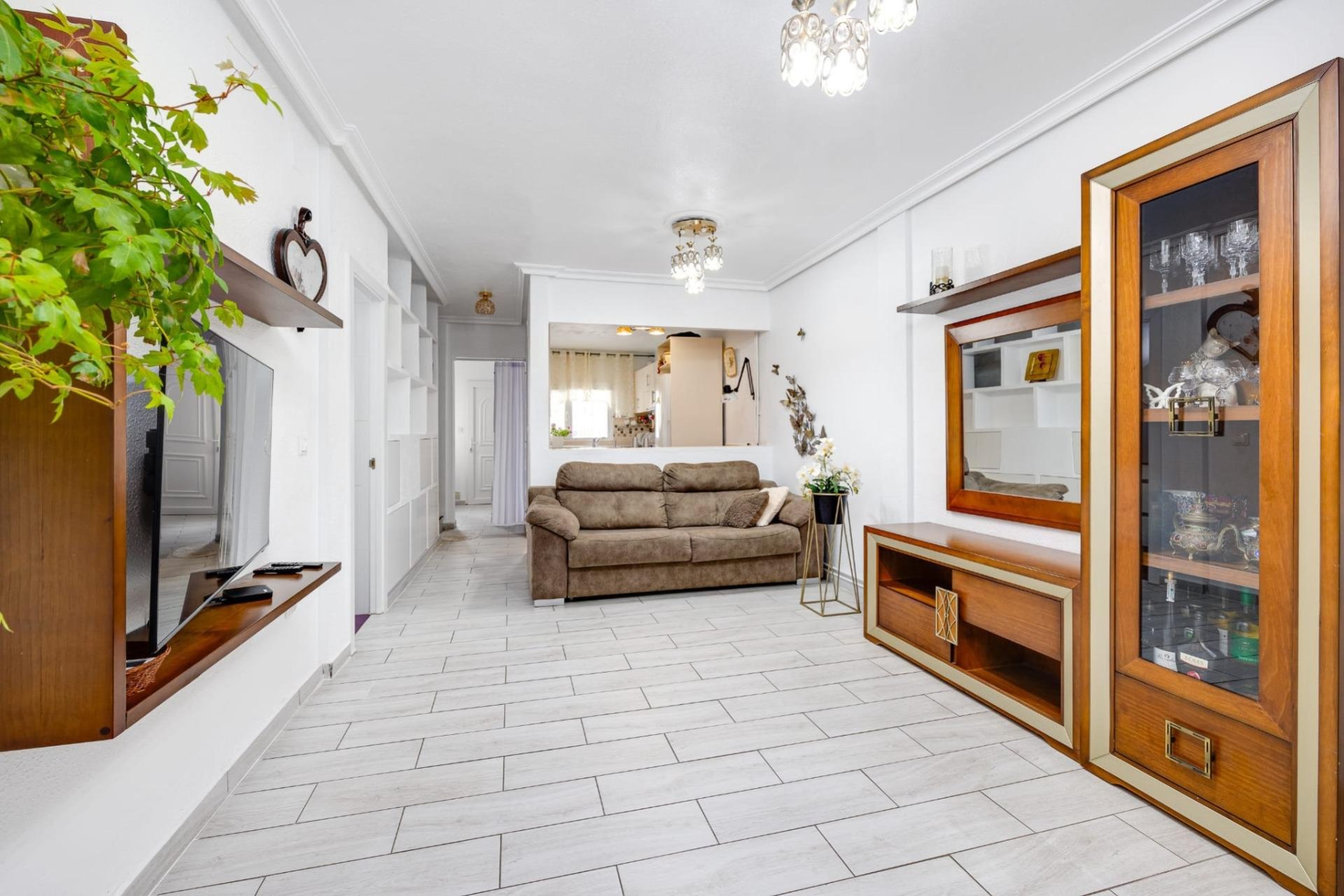 Herverkoop - Town House -
Torrevieja - Calas Blanca