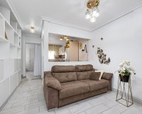 Herverkoop - Town House -
Torrevieja - Calas Blanca