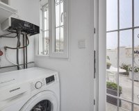 Herverkoop - Town House -
Torrevieja - Calas Blanca