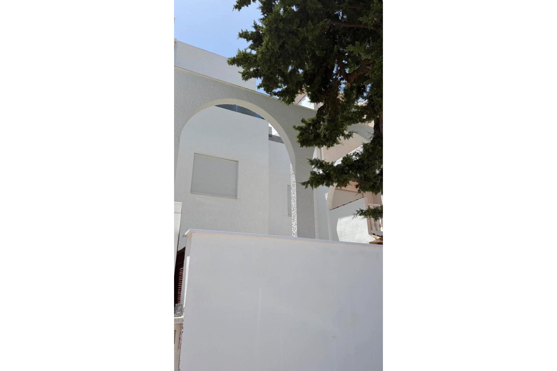 Herverkoop - Town House -
Torrevieja - Calas Blanca