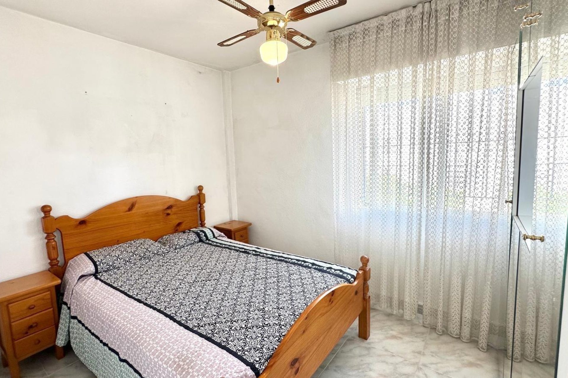 Herverkoop - Town House -
Torrevieja - Carrefour